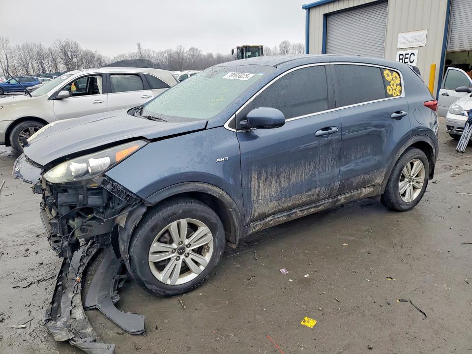 79593025 :رقم المزاد ، KNDPMCAC2H7167623 vin ، 2017 Kia Sportage مزاد بيع
