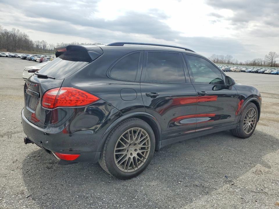 Продаж на аукціоні авто 2014 Porsche Cayenne, vin: WP1AB2A28ELA55133, номер лоту: 47988916