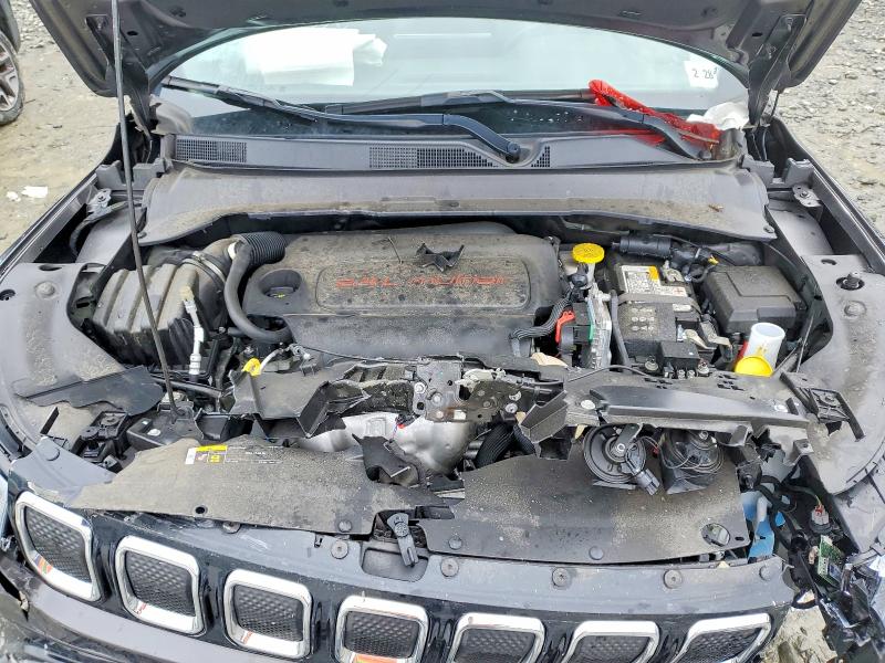 79476155 :رقم المزاد ، 3C4NJDCB0NT231305 vin ، 2022 Jeep Compass مزاد بيع