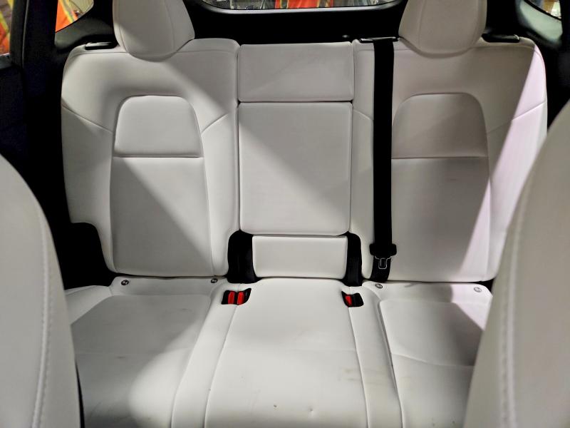 45949656 :رقم المزاد ، 7SAYGDEE4PF619516 vin ، 2023 Tesla Model Y مزاد بيع