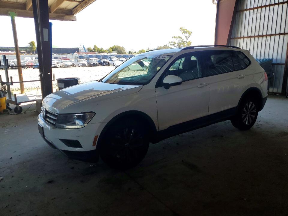 Auction sale of the 2018 Volkswagen Tiguan, vin: 3VV1B7AX2JM109742, lot number: 46062176