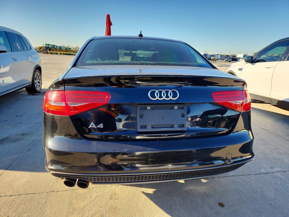 2015 Audi A4 მანქანა იყიდება აუქციონზე, vin: WAUAFAFL5FN017685, აუქციონის ნომერი: 46010636