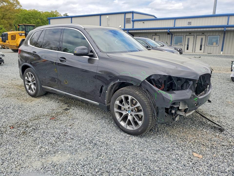 48209336 :رقم المزاد ، 5UXCR6C02M9E06253 vin ، 2021 Bmw X5 مزاد بيع