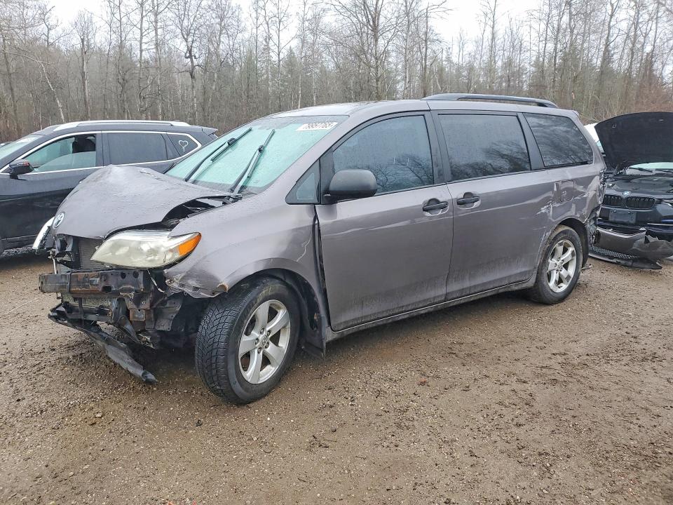 Aukcja sprzedaży 2015 Toyota Sienna, vin: 5TDZK3DC6FS573093, numer aukcji: 79957765