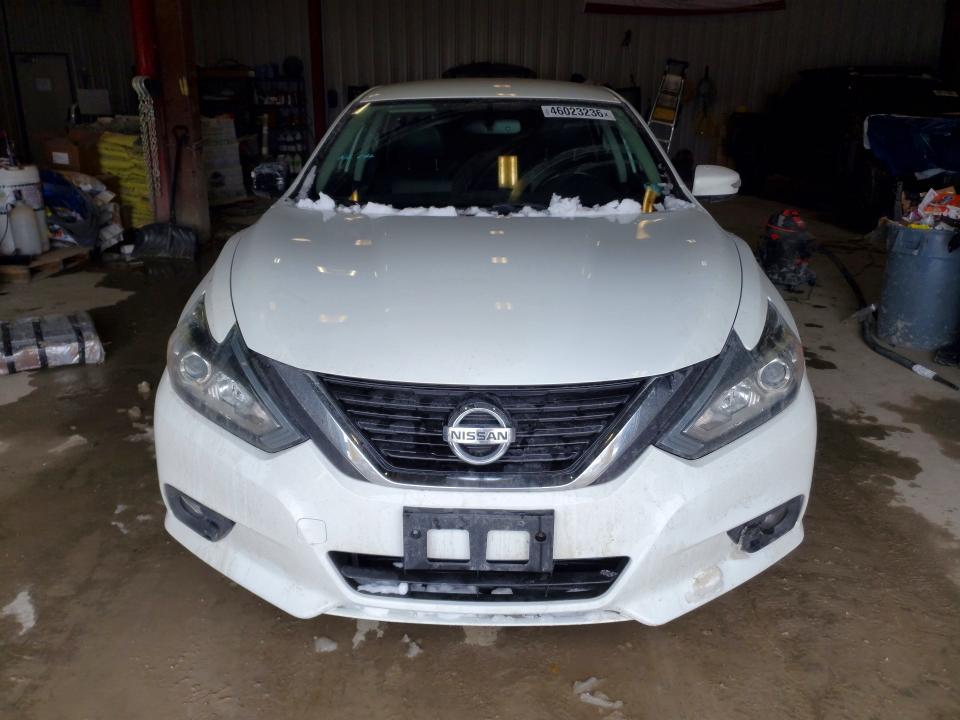 2018 Nissan Altima მანქანა იყიდება აუქციონზე, vin: 1N4AL3AP9JC248665, აუქციონის ნომერი: 46023236