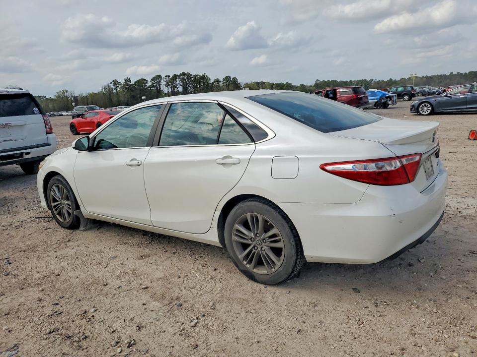 2015 Toyota Camry მანქანა იყიდება აუქციონზე, vin: 4T1BF1FK8FU922809, აუქციონის ნომერი: 45573966