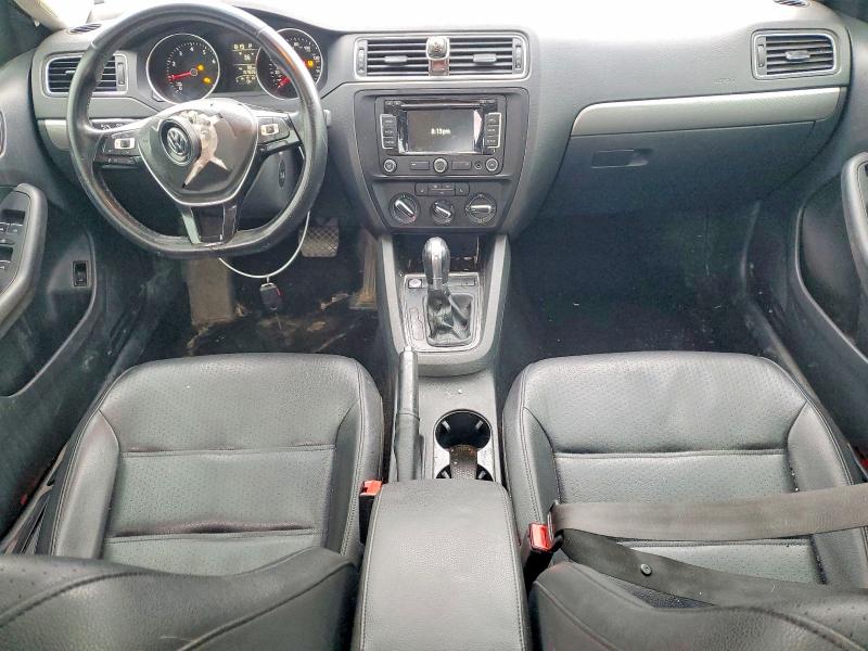 Продажа на аукционе авто 2015 Volkswagen Jetta, vin: 3VWD17AJXFM404702, номер лота: 46529666