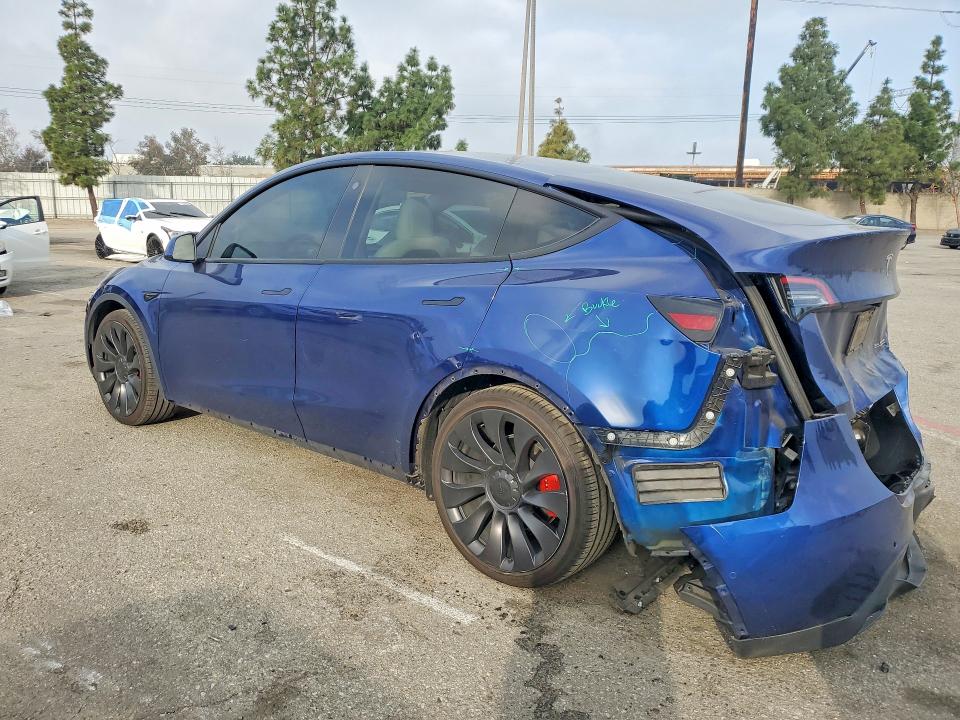 Продажа на аукционе авто 2022 Tesla Model Y, vin: 7SAYGDEF5NF451519, номер лота: 79127955