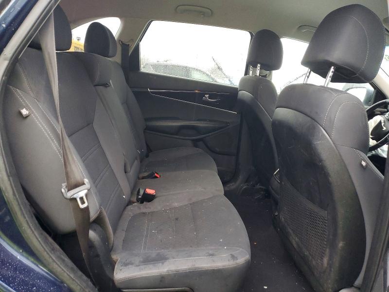 2017 Kia Sorento მანქანა იყიდება აუქციონზე, vin: 5XYPGDA54HG316552, აუქციონის ნომერი: 46688606