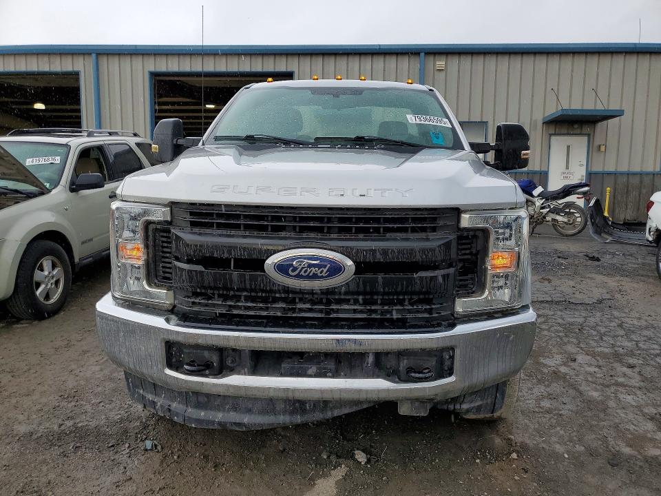 Продаж на аукціоні авто 2017 Ford F250, vin: 1FTBF2B61HEF44767, номер лоту: 79366595