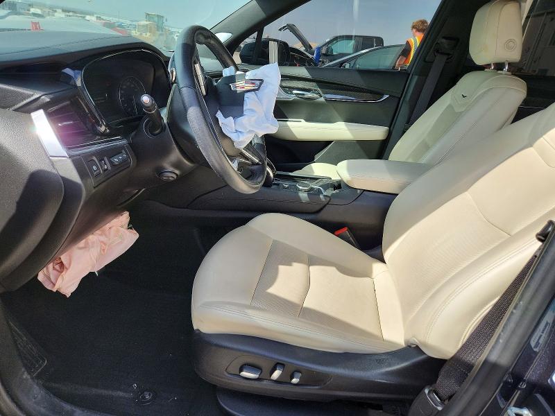 47472986 :رقم المزاد ، 1GYKPGRS1LZ110101 vin ، 2020 Cadillac Xt6 مزاد بيع