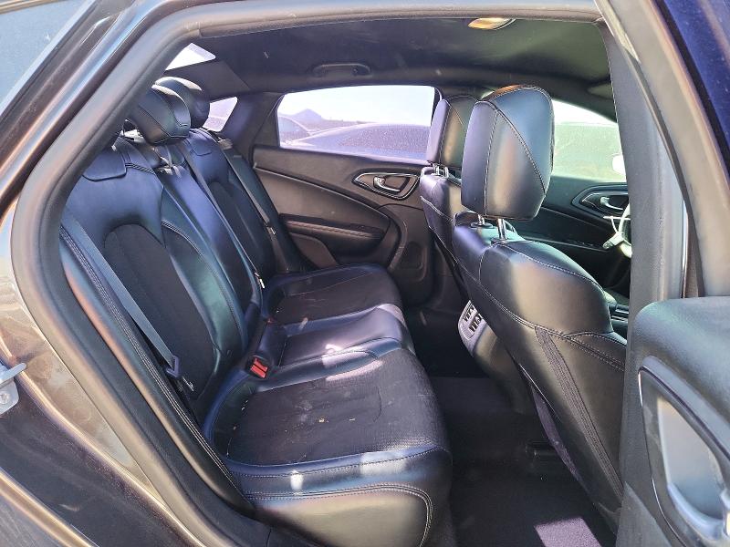 2015 Chrysler 200 მანქანა იყიდება აუქციონზე, vin: 1C3CCCDG2FN557005, აუქციონის ნომერი: 46930476