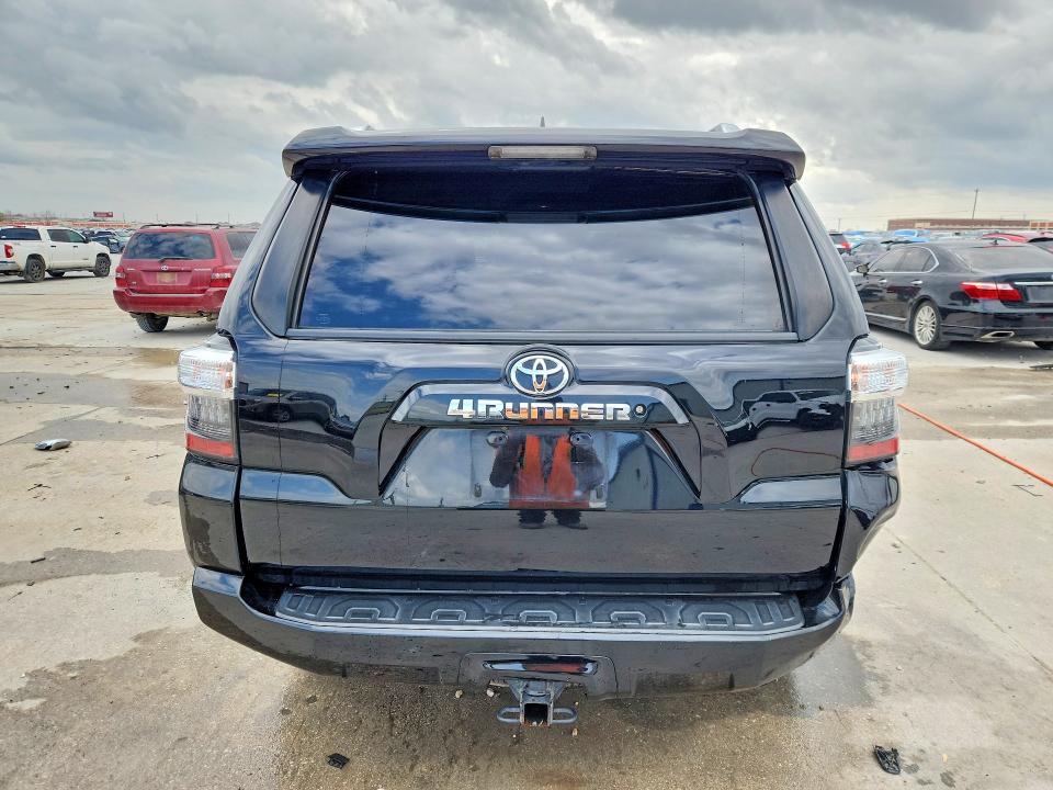 79920725 :رقم المزاد ، JTEZU5JR1H5150912 vin ، 2017 Toyota 4runner مزاد بيع