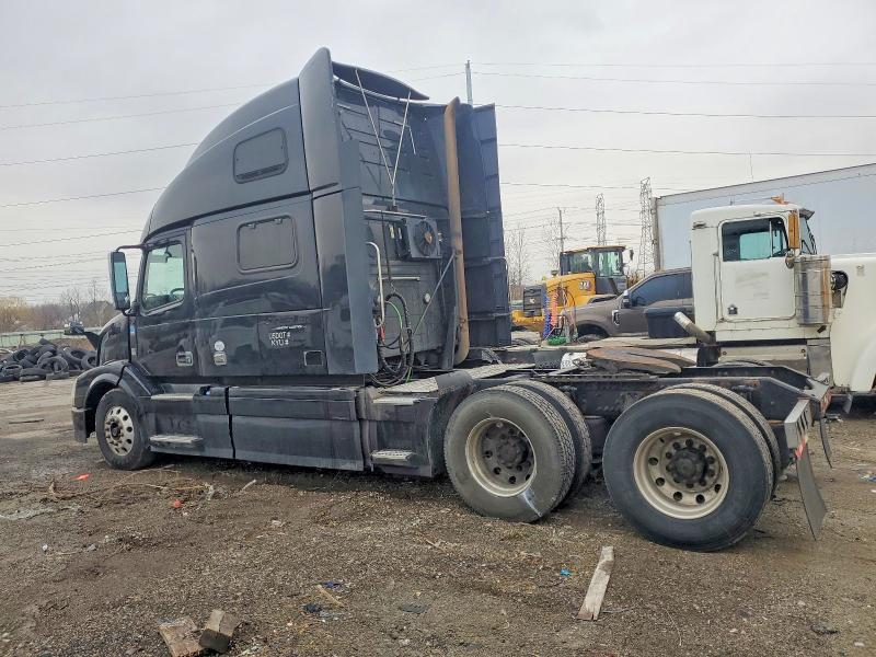 45617036 :رقم المزاد ، 4V4NC9EH8GN932447 vin ، 2016 Volvo Vn مزاد بيع