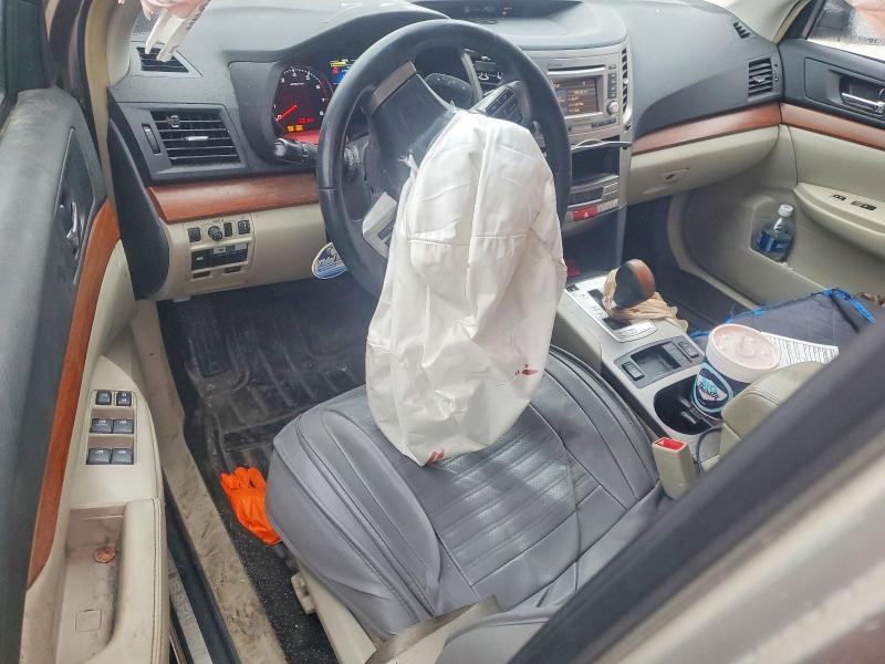 2014 Subaru Outback მანქანა იყიდება აუქციონზე, vin: 4S4BRBKC8E3249150, აუქციონის ნომერი: 79917645