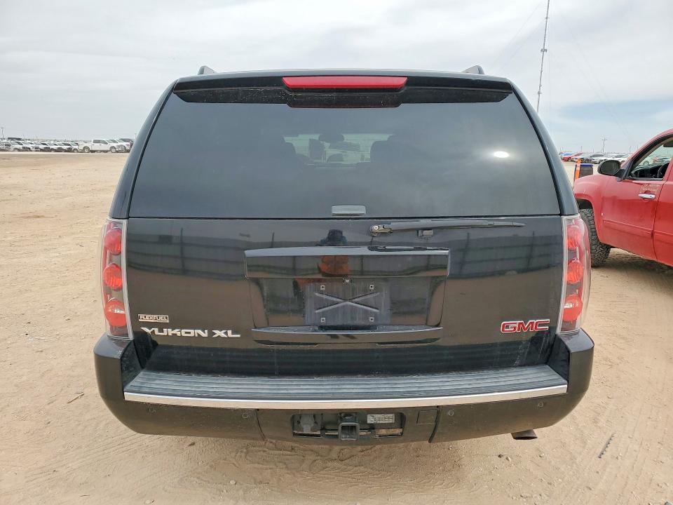 Продаж на аукціоні авто 2011 Gmc Yukon Xl, vin: 1GKS2MEF6BR398986, номер лоту: 78101625