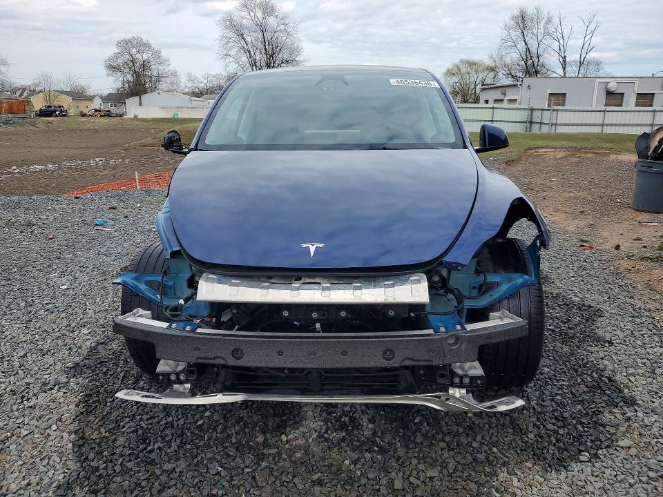 Продажа на аукционе авто 2024 Tesla Model Y, vin: 7SAYGDEE0RA271472, номер лота: 46536436