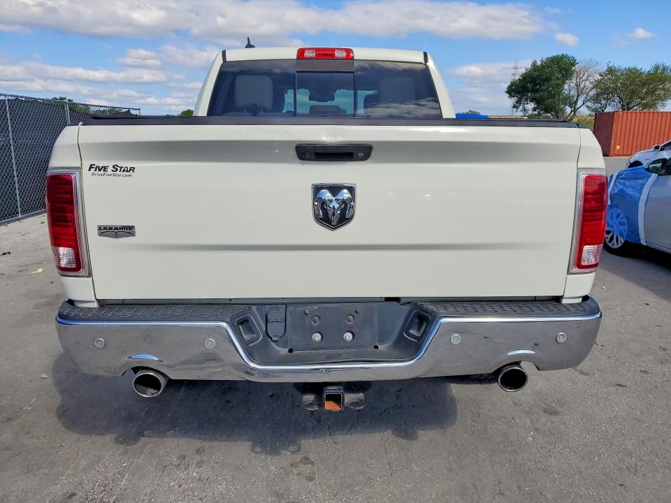 46616186 :رقم المزاد ، 1C6RR6NM0JS256423 vin ، 2018 Ram 1500 مزاد بيع