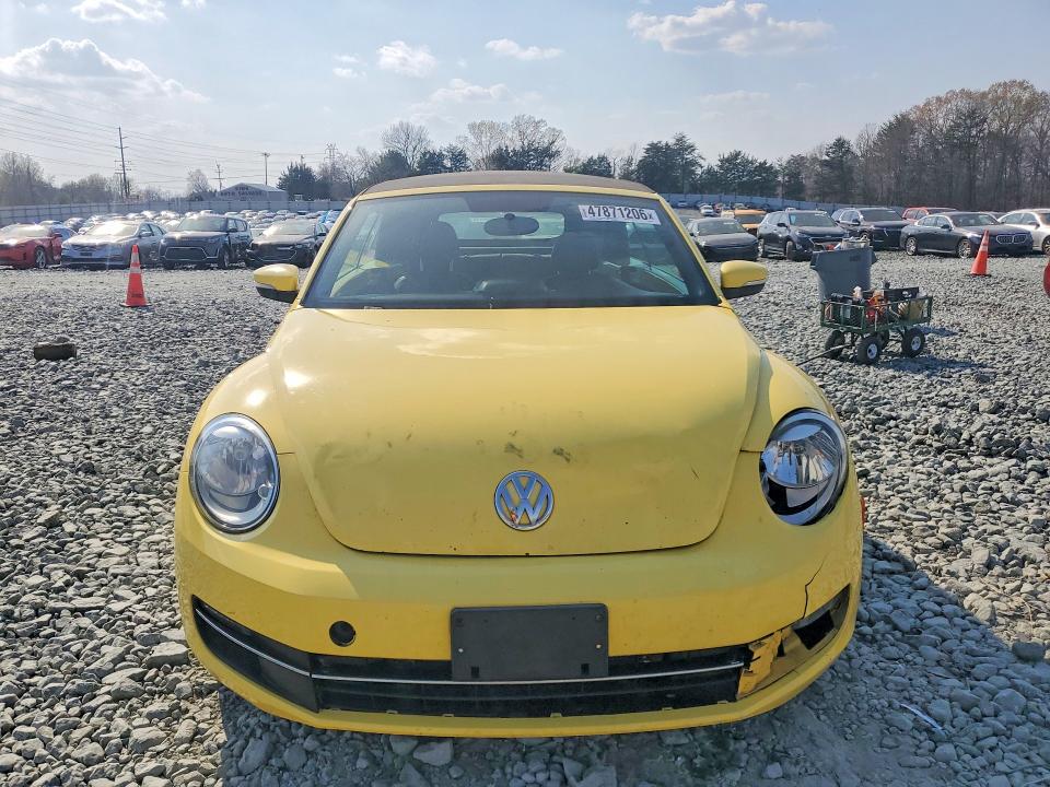 2013 Volkswagen Beetle მანქანა იყიდება აუქციონზე, vin: 3VW5L7AT6DM816273, აუქციონის ნომერი: 47871206
