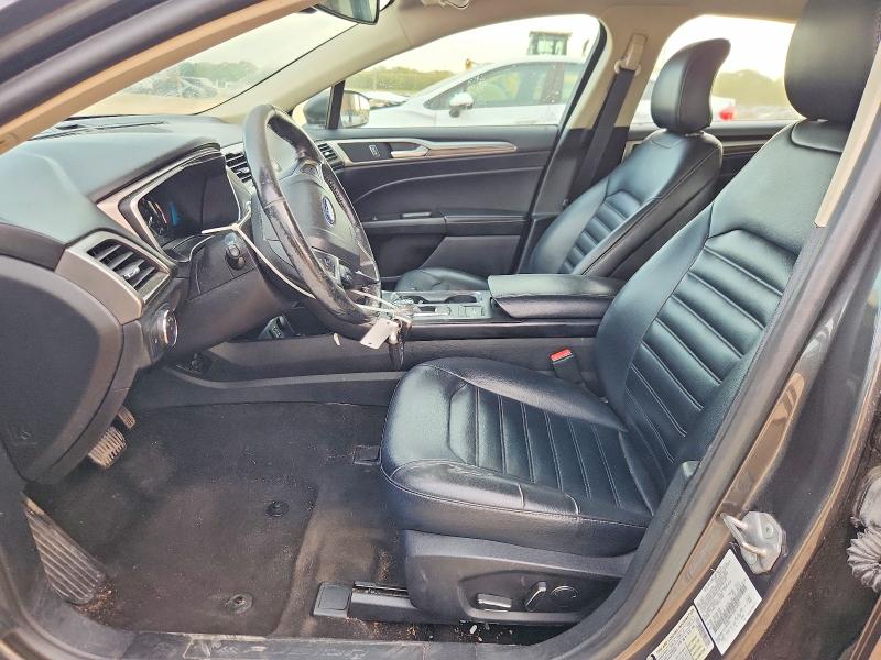 47239766 :رقم المزاد ، 3FA6P0MU1KR253971 vin ، 2019 Ford Fusion مزاد بيع
