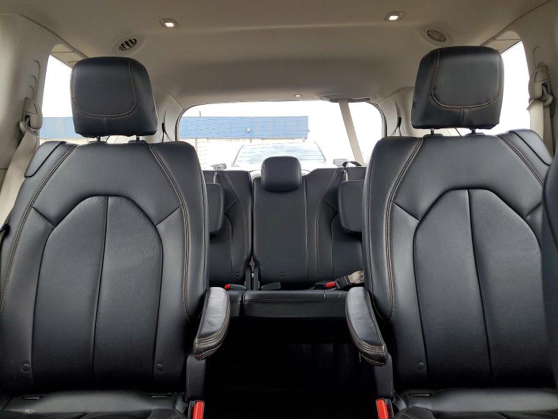 46998146 :رقم المزاد ، 2C4RC1BG4HR517396 vin ، 2017 Chrysler Pacifica مزاد بيع