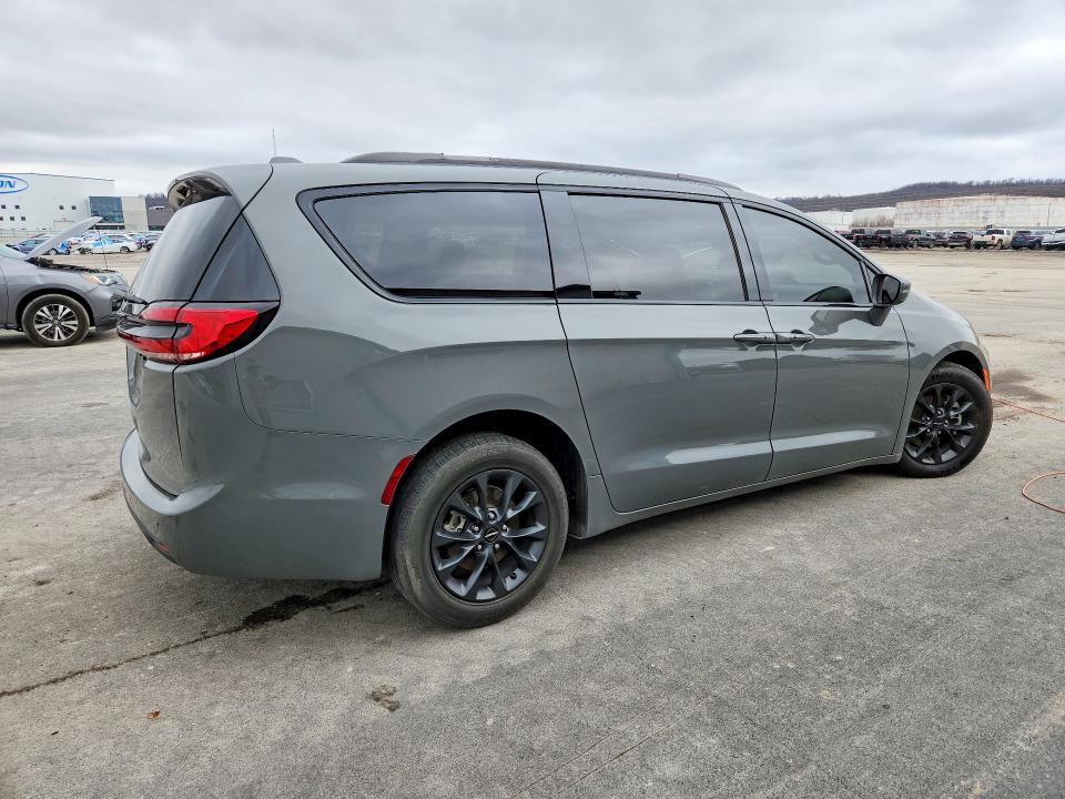 Продажа на аукционе авто 2021 Chrysler Pacifica, vin: 2C4RC1BG0MR553323, номер лота: 79933295