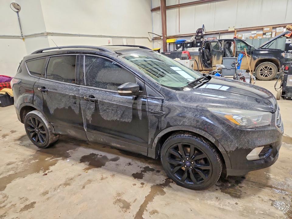 2017 Ford Escape მანქანა იყიდება აუქციონზე, vin: 1FMCU9J99HUD70074, აუქციონის ნომერი: 79242565