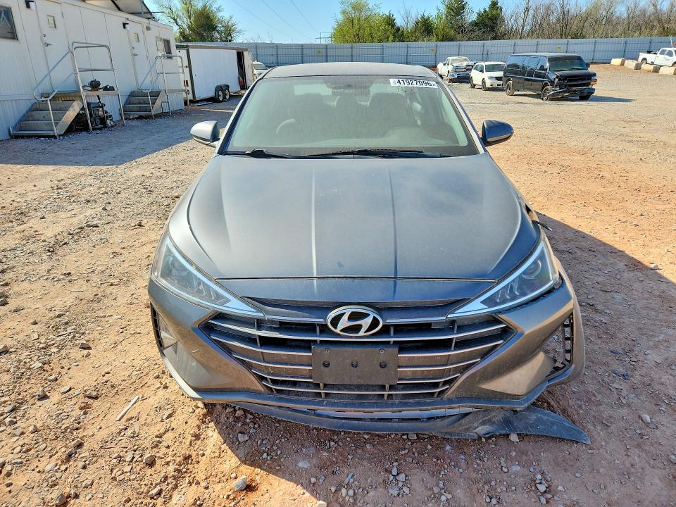 Продажа на аукционе авто 2019 Hyundai Elantra, vin: 5NPD74LF9KH450126, номер лота: 41927096