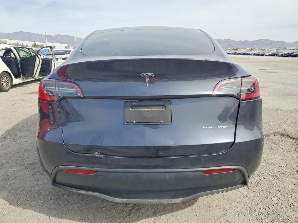 Продаж на аукціоні авто 2025 Tesla Model Y, vin: 7SAYGDEE5SA360332, номер лоту: 47996726