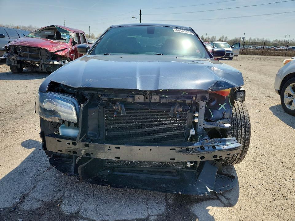 Продажа на аукционе авто 2018 Chrysler 300, vin: 2C3CCAGG5JH149261, номер лота: 46883536