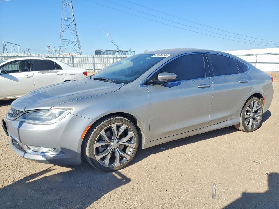 46876796 :رقم المزاد ، 1C3CCCCB3GN190221 vin ، 2016 Chrysler 200 مزاد بيع