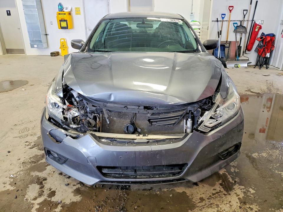 46092676 :رقم المزاد ، 1N4AL3AP2GN310694 vin ، 2016 Nissan Altima مزاد بيع