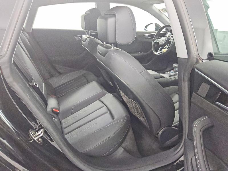 46773726 :رقم المزاد ، WAUCBCF55NA030637 vin ، 2022 Audi A5 مزاد بيع