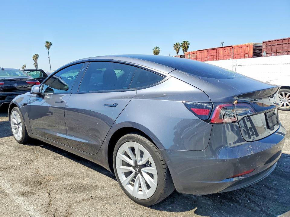 47563686 :رقم المزاد ، 5YJ3E1EB9NF346667 vin ، 2022 Tesla Model 3 مزاد بيع