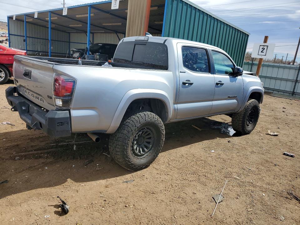 41649256 :رقم المزاد ، 3TMGZ5AN4HM071609 vin ، 2017 Toyota Tacoma مزاد بيع