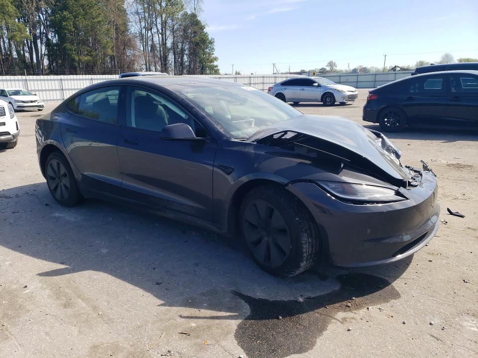 2026 Tesla Model 3 მანქანა იყიდება აუქციონზე, vin: 5YJ3E1EA9TF118253, აუქციონის ნომერი: 46390106