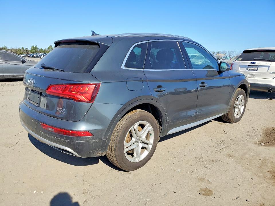 79121095 :رقم المزاد ، WA1BNAFY6J2074035 vin ، 2018 Audi Q5 مزاد بيع