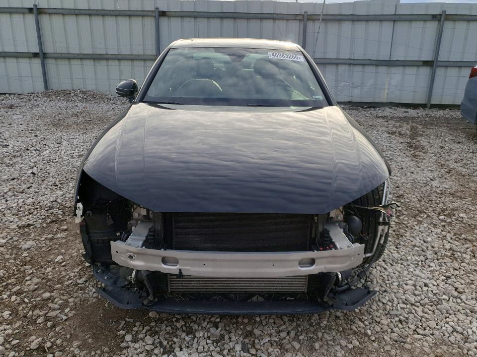 46983266 :رقم المزاد ، WAULMAF4XJA140096 vin ، 2018 Audi A4 مزاد بيع