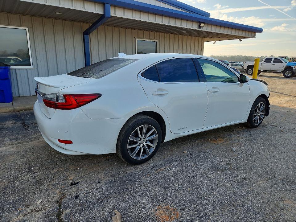 41597876 :رقم المزاد ، JTHBW1GG2H2139738 vin ، 2017 Lexus Es 300h مزاد بيع