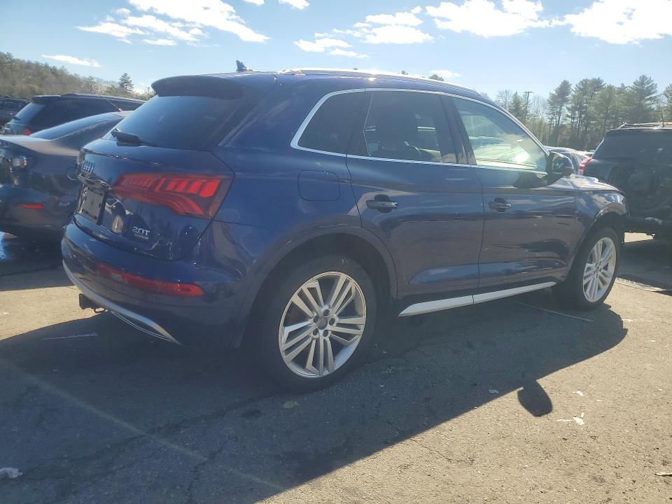 2018 Audi Q-5 მანქანა იყიდება აუქციონზე, vin: WA1BNBFYXJ2036975, აუქციონის ნომერი: 46296676