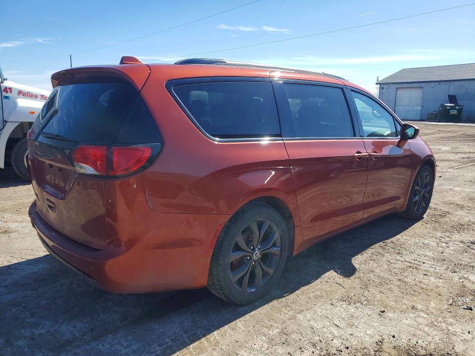 Продажа на аукционе авто 2018 Chrysler Pacifica, vin: 2C4RC1EGXJR333825, номер лота: 41778116