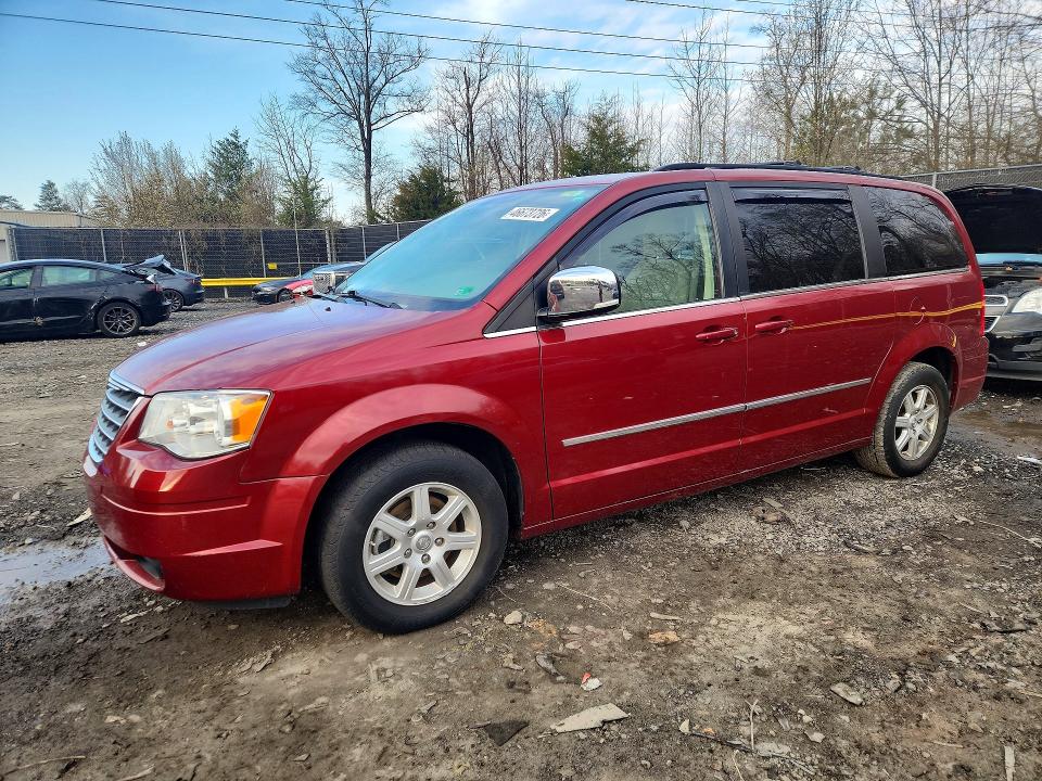 46673726 :رقم المزاد ، 2A4RR5D1XAR494852 vin ، 2010 Chrysler Town & Country مزاد بيع