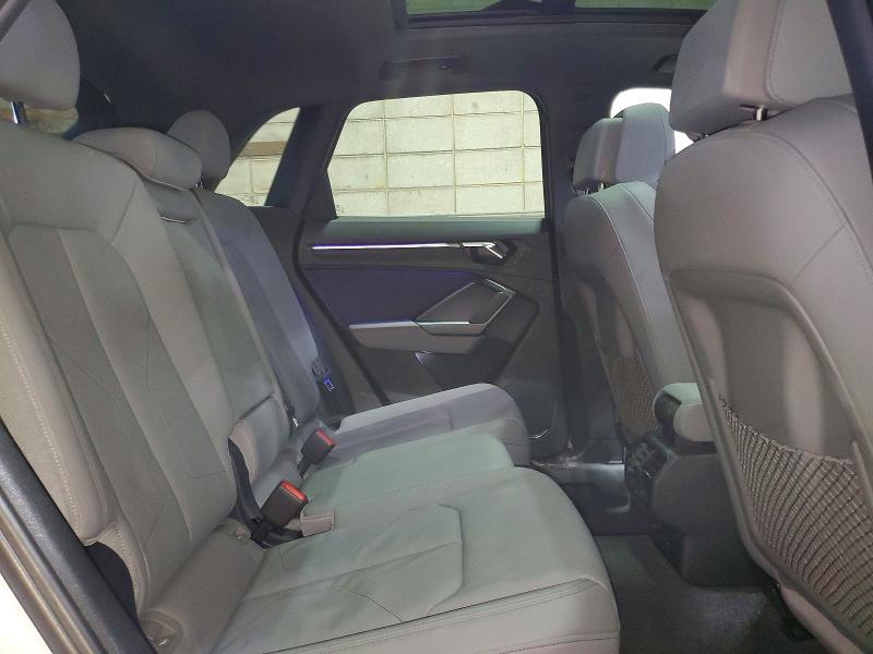 41594926 :رقم المزاد ، WA1FECF32L1017535 vin ، 2020 Audi Q3 مزاد بيع