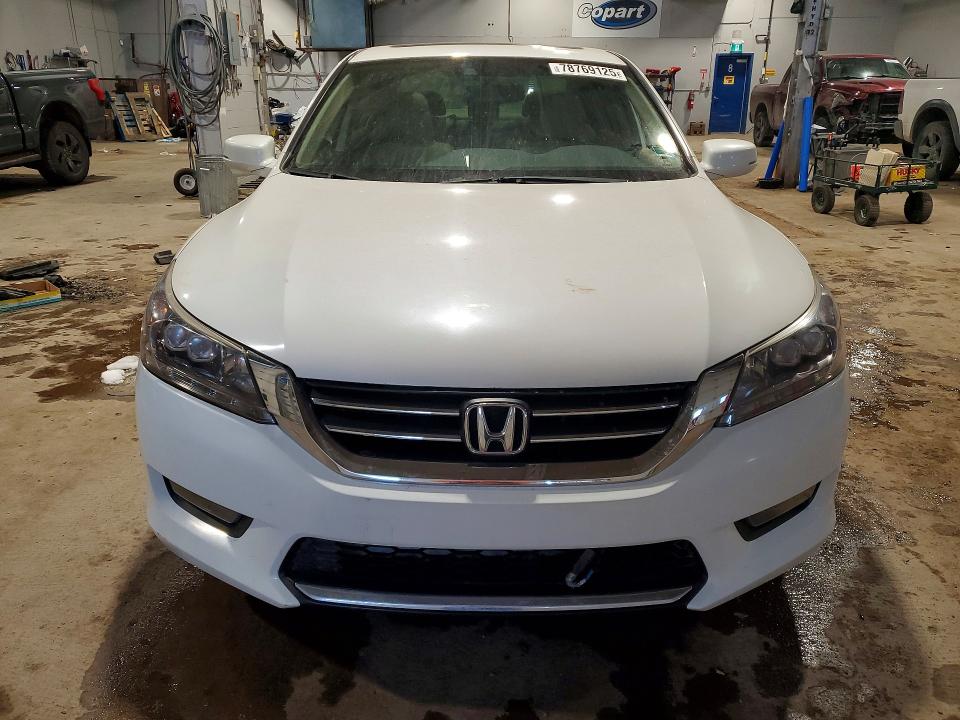 2015 Honda Accord მანქანა იყიდება აუქციონზე, vin: 1HGCR2F97FA801369, აუქციონის ნომერი: 78769125