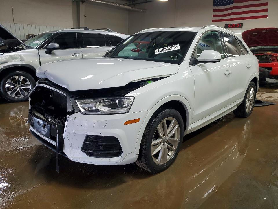 46854206 :رقم المزاد ، WA1EFCFS5GR013017 vin ، 2016 Audi Q3 مزاد بيع