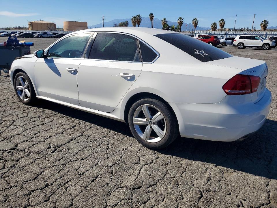 2012 Volkswagen Passat მანქანა იყიდება აუქციონზე, vin: 1VWBP7A37CC036712, აუქციონის ნომერი: 45448786