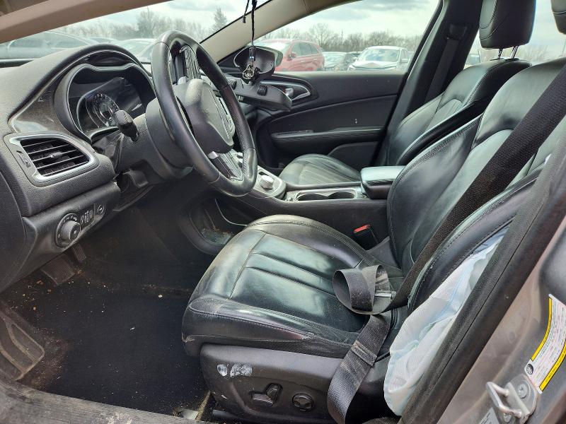 46354056 :رقم المزاد ، 1C3CCCCB8FN735554 vin ، 2015 Chrysler 200 مزاد بيع