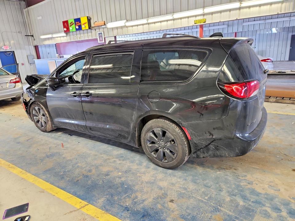 46342956 :رقم المزاد ، 2C4RC1L75LR258103 vin ، 2020 Chrysler Pacifica مزاد بيع