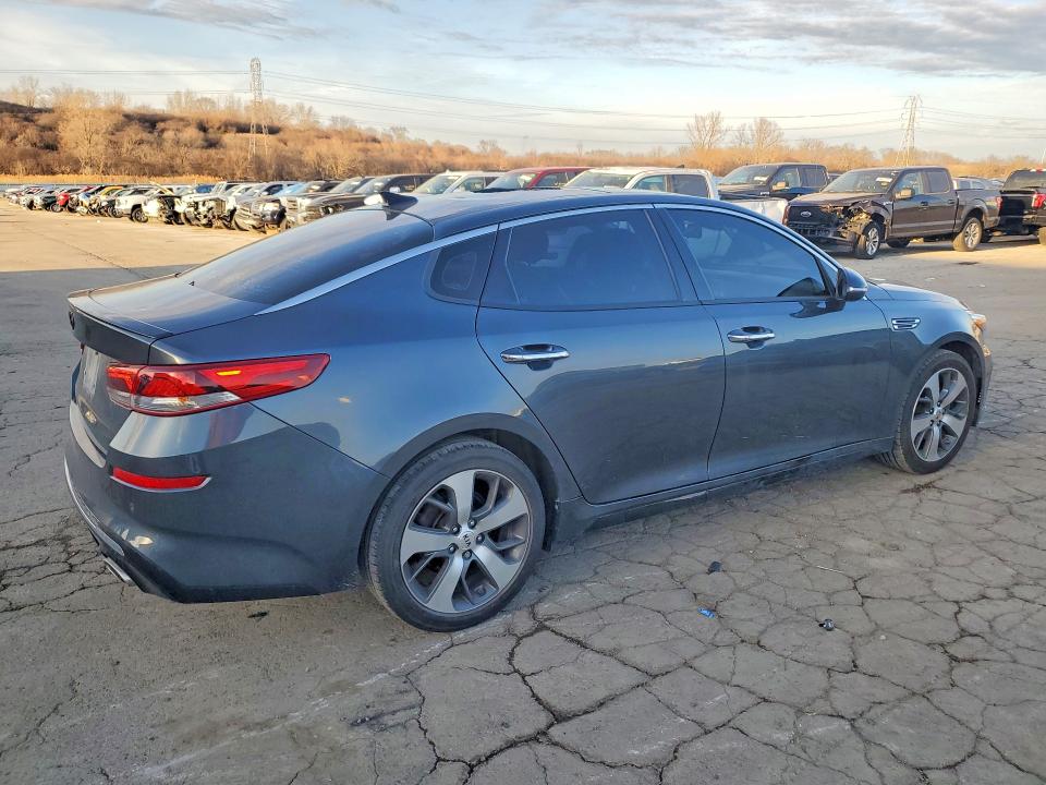 2020 Kia Optima მანქანა იყიდება აუქციონზე, vin: 5XXGT4L30LG418418, აუქციონის ნომერი: 47119696