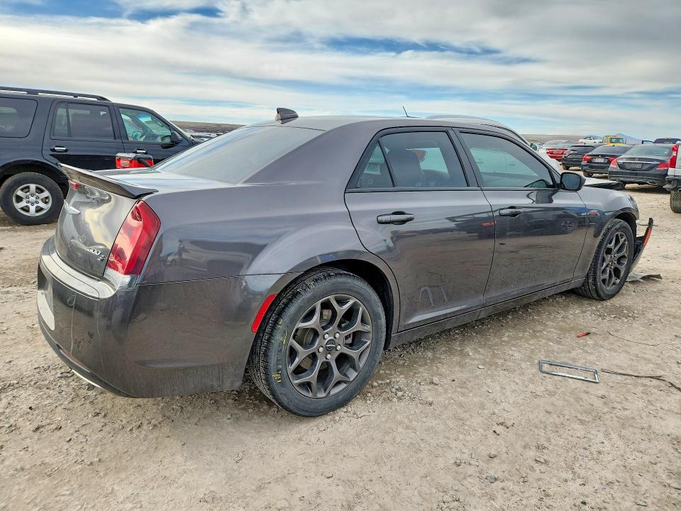 Продажа на аукционе авто 2018 Chrysler 300, vin: 2C3CCAGG9JH314292, номер лота: 79967325